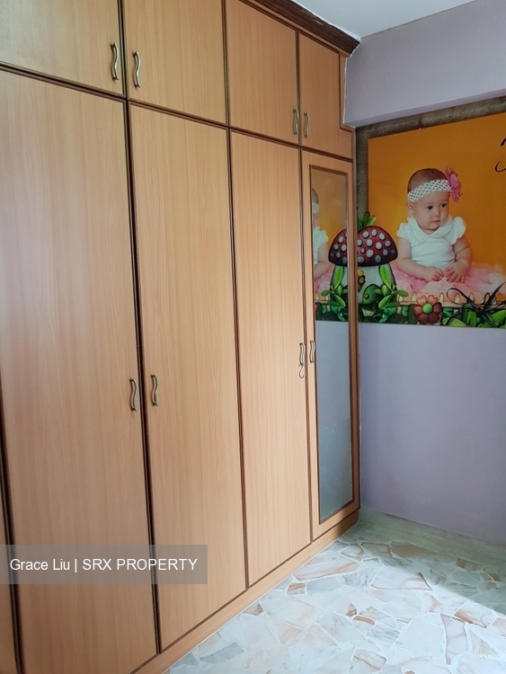 Blk 230 Serangoon Avenue 4 (Serangoon), HDB 3 Rooms #180035022